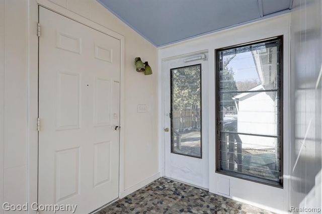 8503 Colgate Street, Oak Park, MI 48237