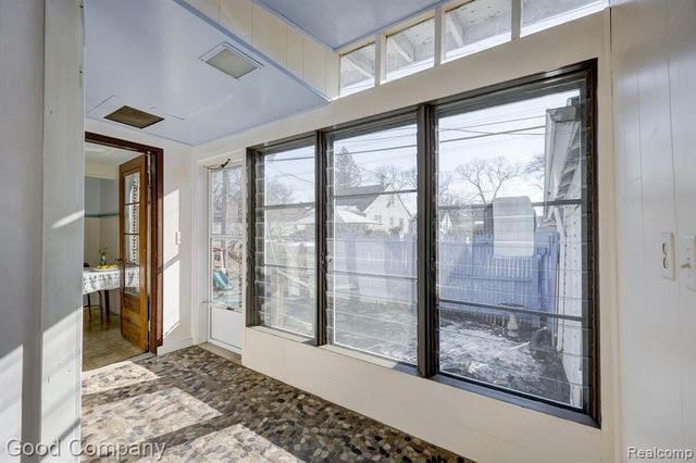 8503 Colgate Street, Oak Park, MI 48237