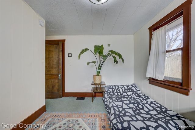 8503 Colgate Street, Oak Park, MI 48237