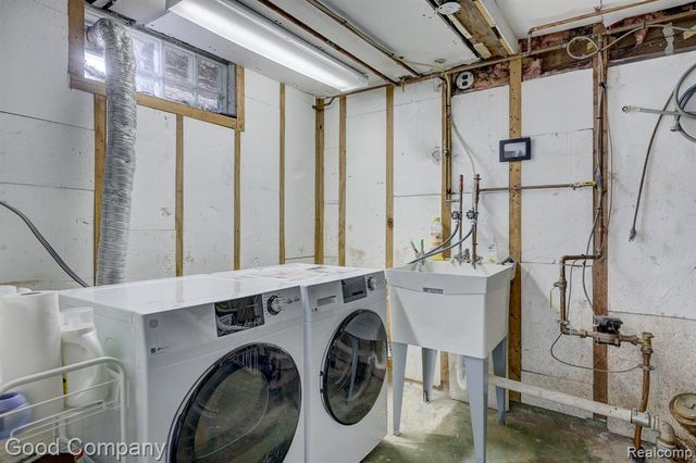 8503 Colgate Street, Oak Park, MI 48237