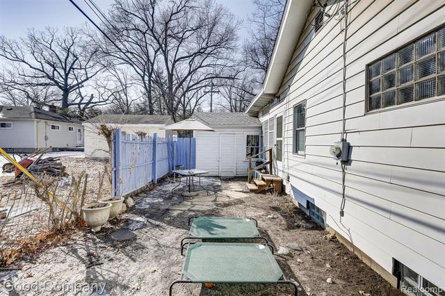 8503 Colgate Street, Oak Park, MI 48237