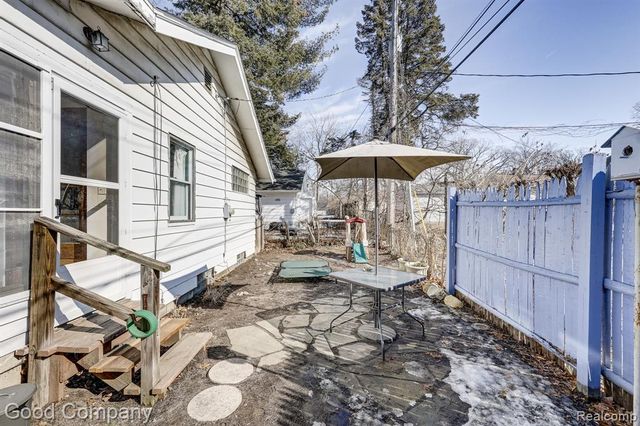 8503 Colgate Street, Oak Park, MI 48237