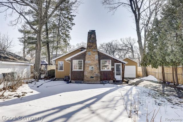 8503 Colgate Street, Oak Park, MI 48237
