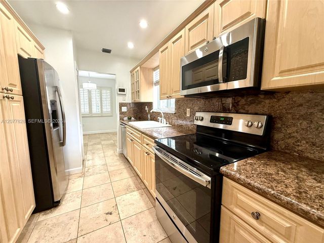 1340 Miami Springs Avenue o, Miami Springs, FL 33166