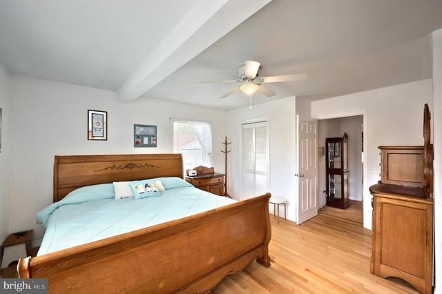 1843 IVY PUMP LN, York, PA 17408