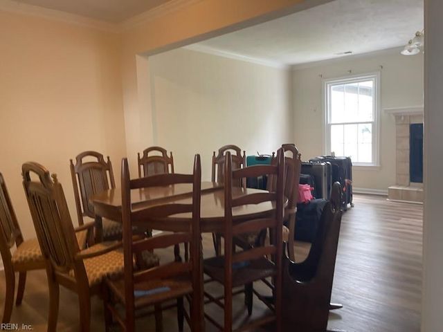 4613 Stonebridge LN, Virginia Beach, VA 23462