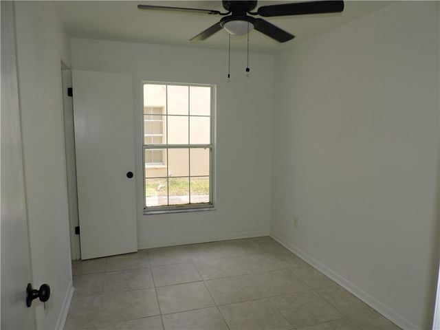 8520 US Highway 1 None 10, Micco, FL 32976