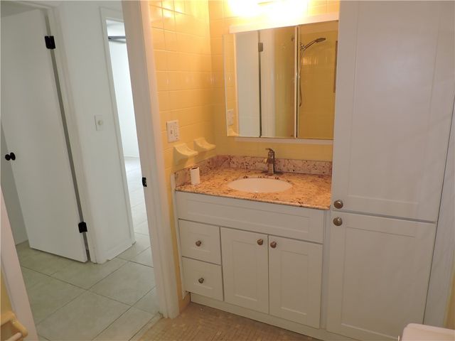8520 US Highway 1 None 10, Micco, FL 32976