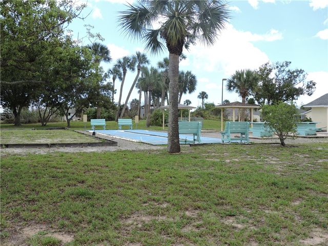 8520 US Highway 1 None 10, Micco, FL 32976