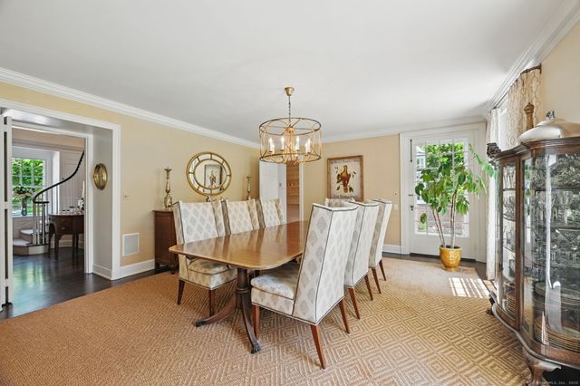 276 Greenley Road, New Canaan, CT 06840