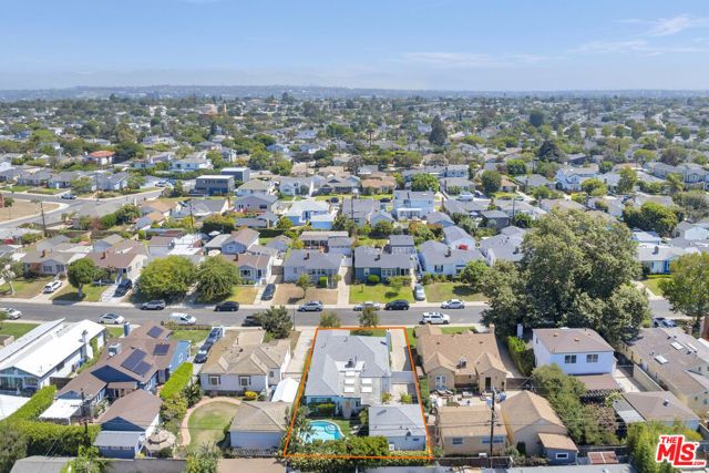 8333 Chase Avenue, Los Angeles, CA 90045