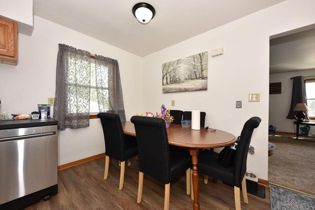 N88W16270 Park BOULEVARD, Menomonee Falls, WI 53051