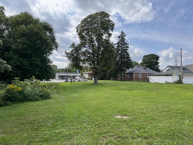 3814 S KINNICKINNIC AVENUE, Milwaukee, WI 53235