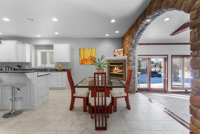 3086 BUTTERCUP ROAD, Neenah, WI 54956