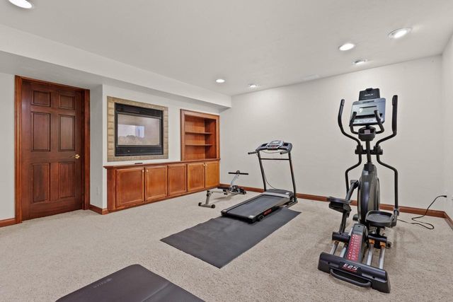 3086 BUTTERCUP ROAD, Neenah, WI 54956