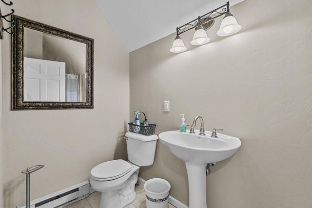 3086 BUTTERCUP ROAD, Neenah, WI 54956