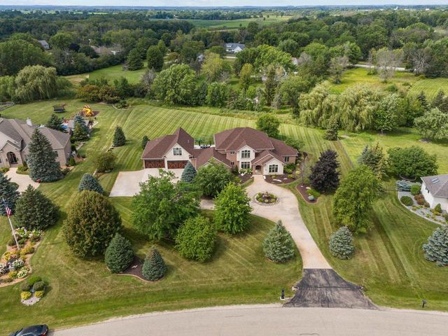3086 BUTTERCUP ROAD, Neenah, WI 54956