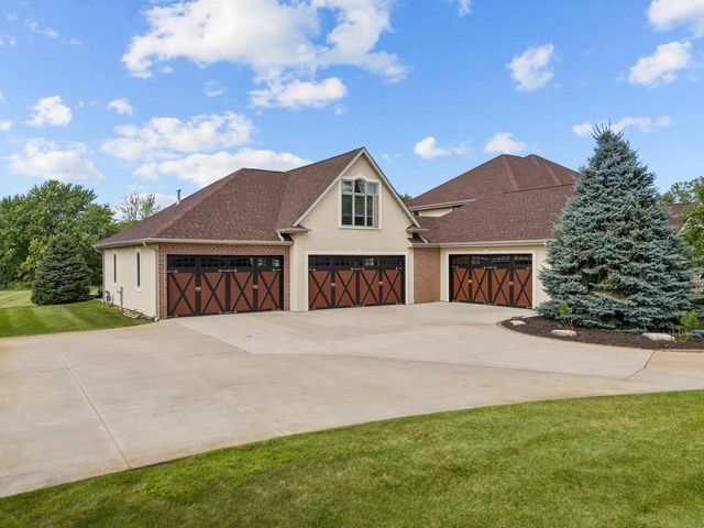 3086 BUTTERCUP ROAD, Neenah, WI 54956