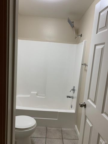 5616 Maya Rd, Kelseyville, CA 95451
