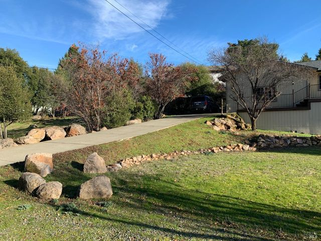 5616 Maya Rd, Kelseyville, CA 95451