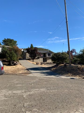 5616 Maya Rd, Kelseyville, CA 95451