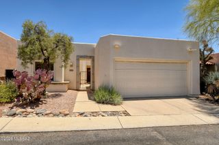 4020 E Quiet Moon Drive, Tucson, AZ 85718
