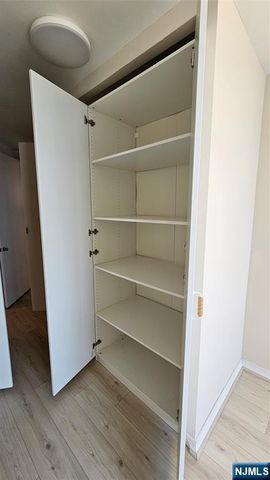 7000 Boulevard East 38 G, Guttenberg, NJ 07093