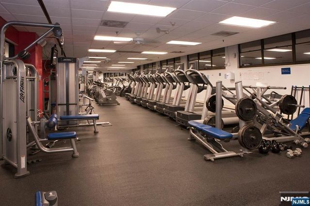 7000 Boulevard East 38 G, Guttenberg, NJ 07093