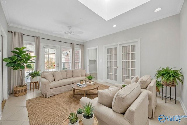 3010 Waterman Drive, Owens Cross Roads, AL 35763