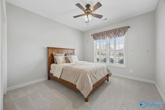 3010 Waterman Drive, Owens Cross Roads, AL 35763