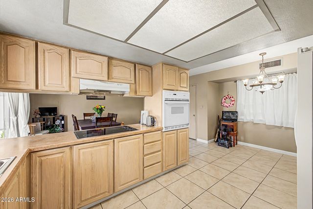 3723 W COCHISE Drive, Phoenix, AZ 85051