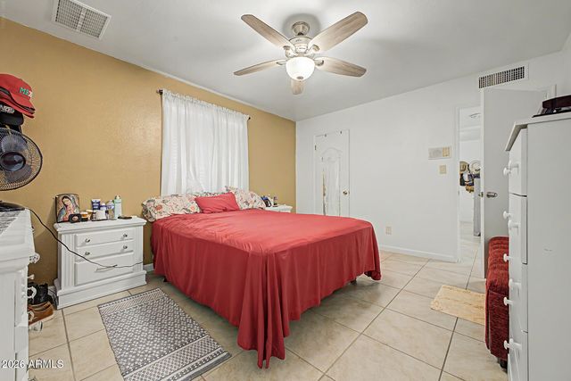 3723 W COCHISE Drive, Phoenix, AZ 85051