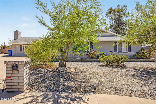 3723 W COCHISE Drive, Phoenix, AZ 85051