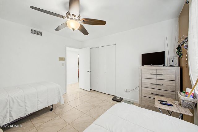 3723 W COCHISE Drive, Phoenix, AZ 85051