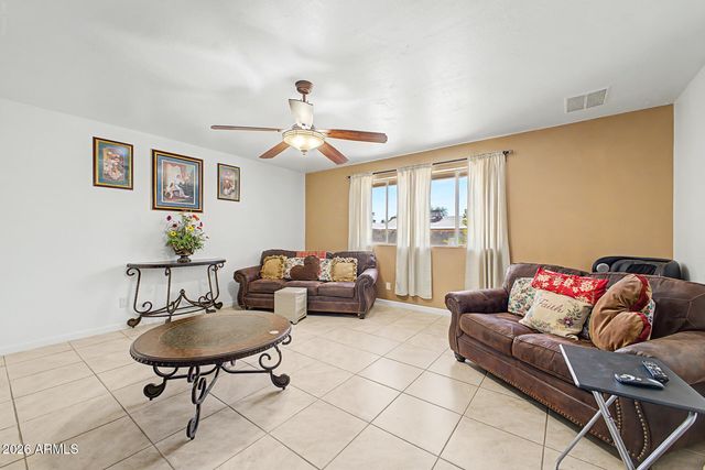 3723 W COCHISE Drive, Phoenix, AZ 85051