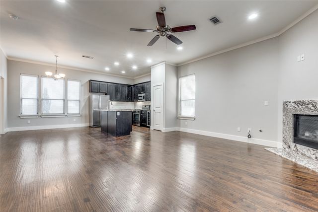 4323 Dickason Avenue 25, Dallas, TX 75219