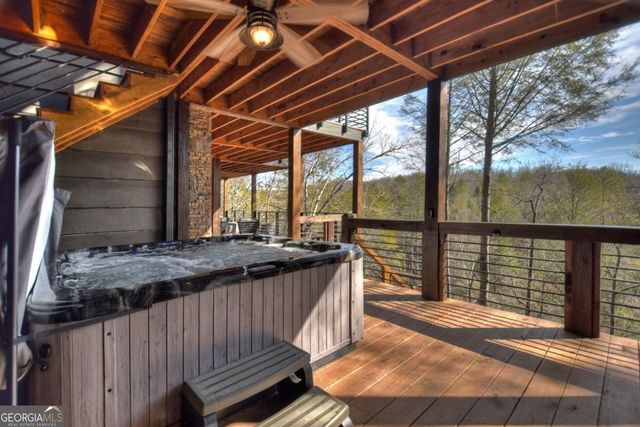 188 Paul Drive, Blue Ridge, GA 30513