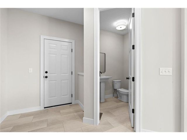 3779 Knightsbridge Lane N, Lake Elmo, MN 55042