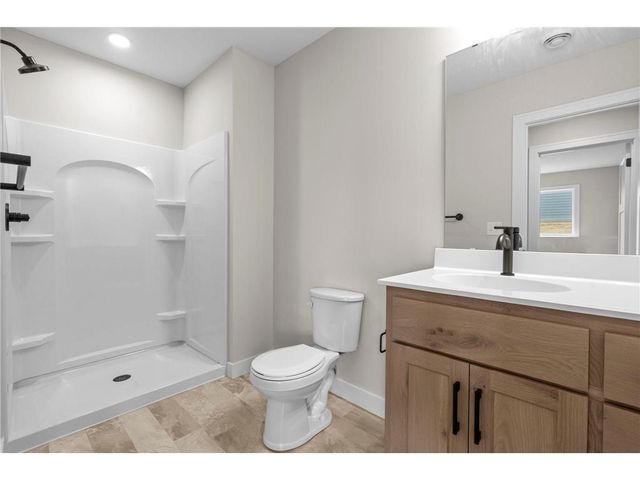 3779 Knightsbridge Lane N, Lake Elmo, MN 55042