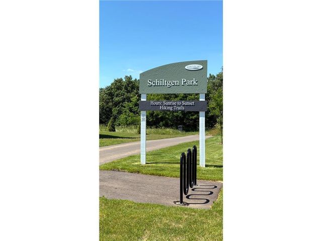 3779 Knightsbridge Lane N, Lake Elmo, MN 55042