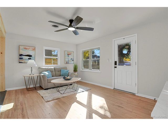 724 E Costilla St, Colorado Springs, CO 80903