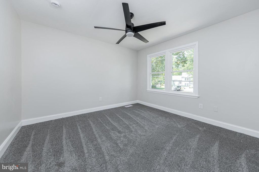 31 QUINCE CT, Mount Laurel, NJ 08054