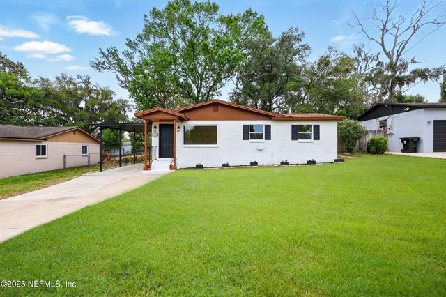 419 CAPRICORN Lane, Orange Park, FL 32073