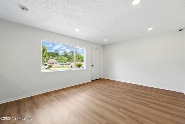 419 CAPRICORN Lane, Orange Park, FL 32073