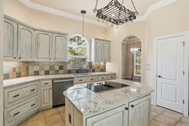 8218 plum valley, San Antonio, TX 78255