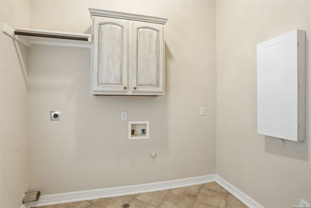 8218 plum valley, San Antonio, TX 78255