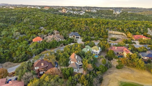 8218 plum valley, San Antonio, TX 78255