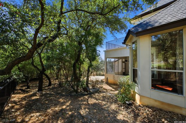 8218 plum valley, San Antonio, TX 78255