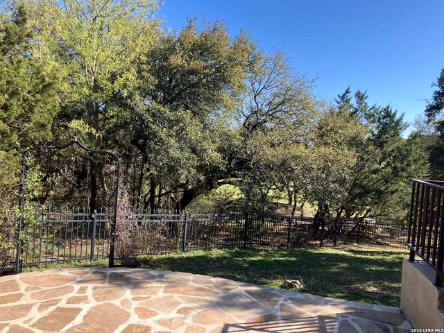 8218 plum valley, San Antonio, TX 78255
