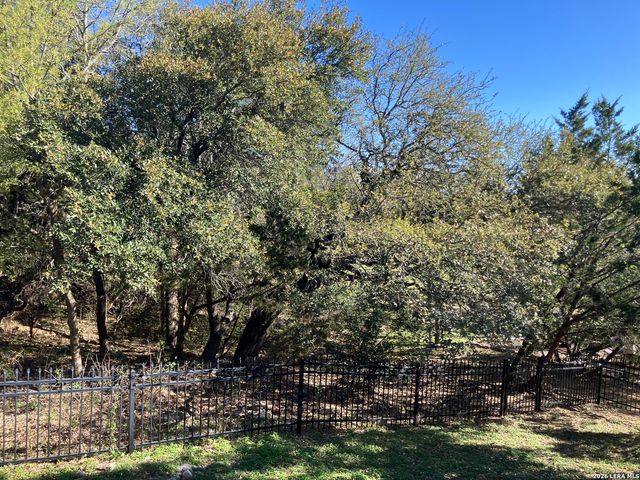 8218 plum valley, San Antonio, TX 78255